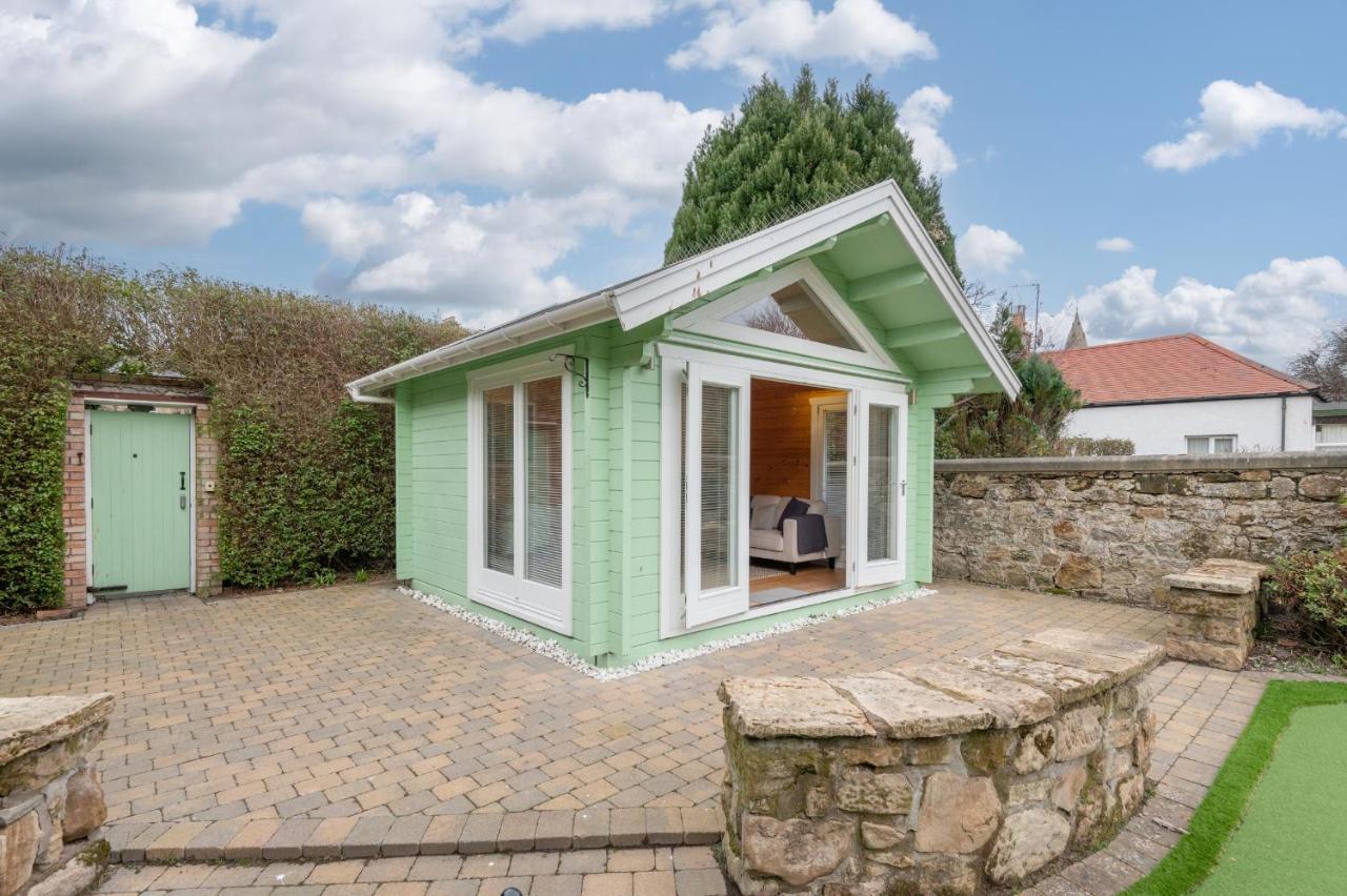 138 North Street - Luxury 2 Bed 2 Bath With Secret Garden, Summerhouse, Putting Green St Andrews Esterno foto