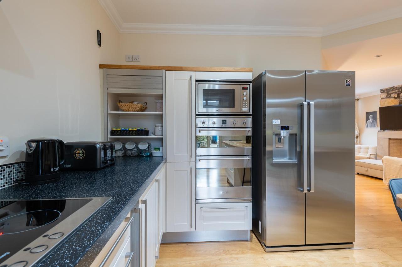 138 North Street - Luxury 2 Bed 2 Bath With Secret Garden, Summerhouse, Putting Green St Andrews Esterno foto