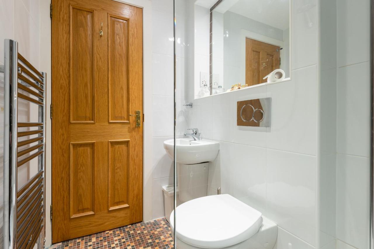 138 North Street - Luxury 2 Bed 2 Bath With Secret Garden, Summerhouse, Putting Green St Andrews Esterno foto